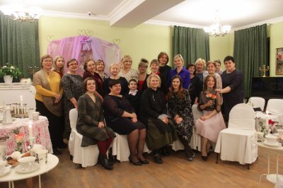 «Дамский Миръ» в усадьбе Кривякино