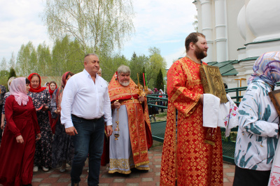 В посёле им. Цюрупы прошел праздник, посвященный памяти святого Георгия Победоносца и 81-й годовщине Великой Победы