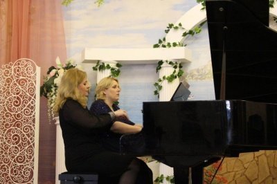 Играют преподаватели