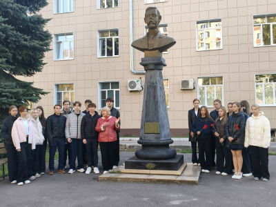 Воскресенские краеведы провели для школьников мероприятие, посвященное знаменитому врачу Борису Кагану