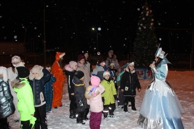 Игровая программа «Зима – пора чудес» в р.п. им. Цюрупы