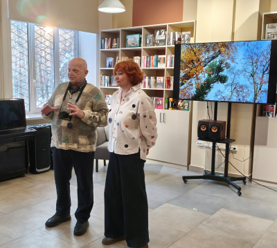 В Центральной библиотеке имени Инны Гофф проходит выставка воскресенского фотографа Елены Колосовой В Центральной библиотеке имени Инны Гофф проходит выставка воскресенского фотографа Елены Колосовой