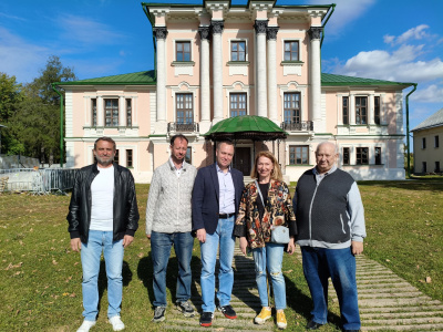 В Воскресенске встретились те, для кого история семьи Лажечниковых — это часть личной и культурной памяти В Воскресенске встретились те, для кого история семьи Лажечниковых — это часть личной и культурной памяти