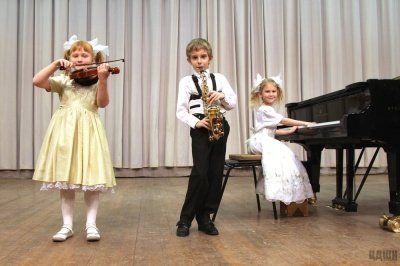 Школы искусств округа полностью укомплектованы новыми музыкальными инструментами