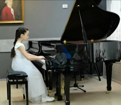Воскресенская пианистка успешно выступила во втором туре l Открытого конкурса исполнительского искусства "Мечта"