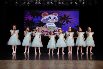 В мир отечественного кинематографа окунулись посетители музыкальной гостиной в ДК "Юбилейный"