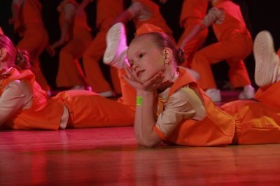 Концерты, посвященные Дню матери во Дворцах культуры "Химик" и "Цементник" и ЦКиД "Москворецкий"