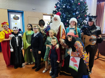 Новогодние приключения Маши и Вити