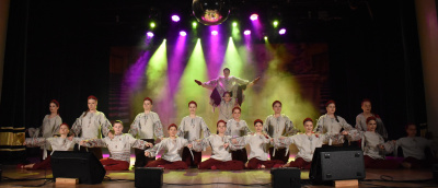 Оригинальный концерт открыл новый творческий сезон ДК "Цементник" Оригинальный концерт открыл новый творческий сезон ДК "Цементник"