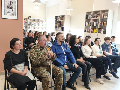 Исторический час «Крым: возвращение в родную гавань» прошёл в библиотеке Исторический час «Крым: возвращение в родную гавань» прошёл в библиотеке