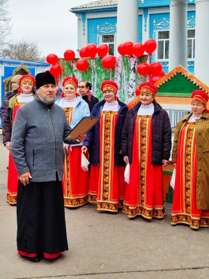 Воскресенские хористы выступили на Пасхальном концерте Воскресенские хористы выступили на Пасхальном концерте