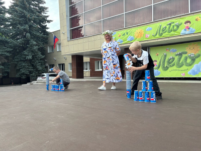 "Ромашковое настроение": праздник семьи в ДК «Юбилейный» "Ромашковое настроение": праздник семьи в ДК «Юбилейный»