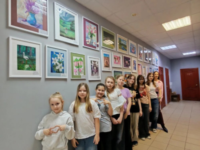 В ЦКиД "Москворецкий" открылась выставка юных художников В ЦКиД "Москворецкий" открылась выставка юных художников