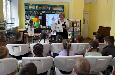 В рамках Всероссийской недели детской книги воспитанники детского сада встретились с заслуженным поэтом Подмосковья Ольгой Новиковой В рамках Всероссийской недели детской книги воспитанники детского сада встретились с заслуженным поэтом Подмосковья Ольгой Новиковой